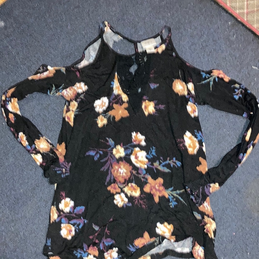 Black top with cold shoulder detail